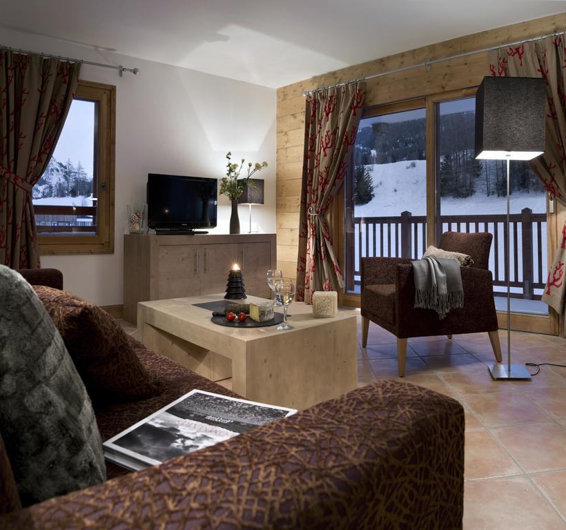 Cgh Residences & Spas Les Chalets De Layssia Samoëns Zimmer foto